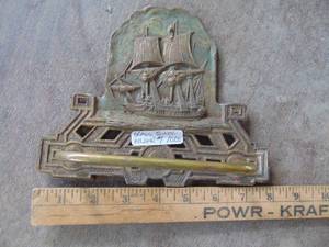 lot 4865 image: Brass Sailboat Door Stop