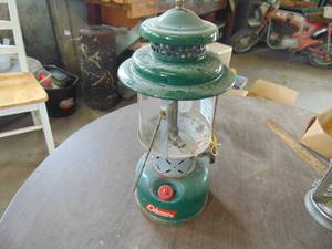 lot 4868 image: Coleman Lantern