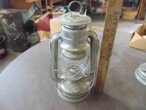 lot 4870 image: Dietz Lantern