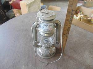 lot 4872 image: Dietz Lantern