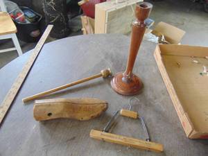 lot 4885 image: Shoe Stretchers - Clasps - Decor and More