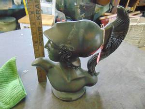 lot 4899 image: Chalkware - FigureBust