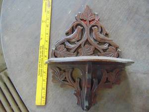 lot 4927 image: Wooden What Not Shelf
