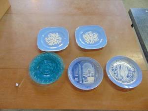 lot 4938 image: Blue CameoWare Plates and More