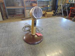 lot 4955 image: Vintage Microphone