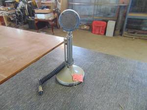 lot 4956 image: Vintage Microphone