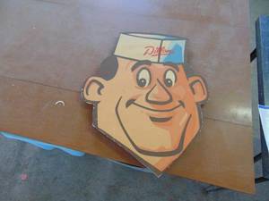 lot 4959 image: Dillons Meat Market Man