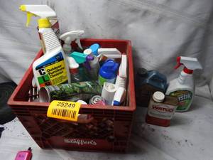 lot 25249 image: Lot of Misc. cleaning supplies