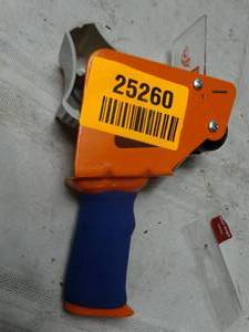 lot 25260 image: tape roller