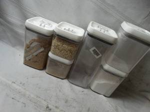 lot 27872 image: Storage containers high quality plastic for spices oats cereal and more