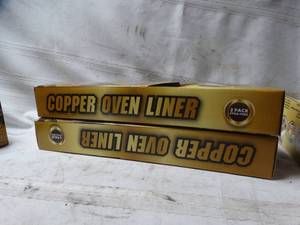 lot 27891 image: Copper oven liner 2 two packs parchment paper