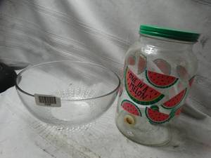 lot 27895 image: Glass Beverage holder with Spout, and Punch Bowl