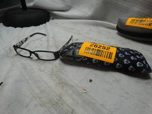 lot 26252 image: Womens black and white glasses frames with soft shelled traveling pouch