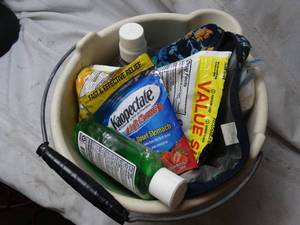 lot 26274 image: Lot of Misc. Bathroom Supplies Medication