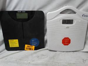 lot 26277 image: Set of Two scales, Weight watchers heavy duty scale, and health-o-meter scale