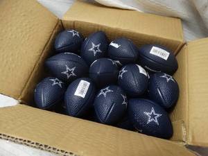 lot 25287 image: Lot of Mini Cowboys stress ball foot balls