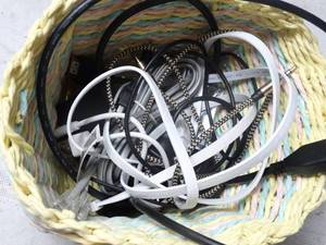 lot 26214 image: Lot of Misc. cords