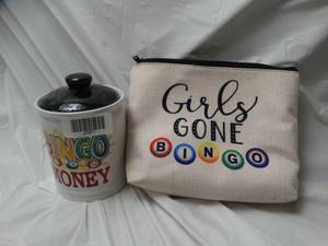 lot 27971 image: BINGO decor and money bag for bingo lovers