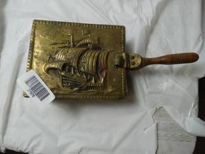 lot 27976 image: Antique English Chestnut Roaster