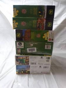 lot 27996 image: Lot of JOHN DEER puzzles