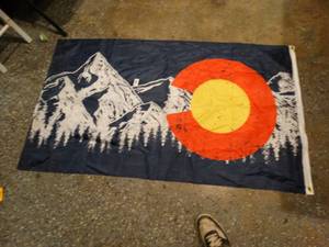 lot 28000 image: Colorado state decorative flag