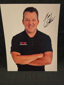 lot 3760 image: Tony Stewart Signed 8x10 Photo