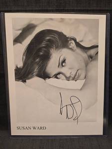 lot 50976 image: Susan Ward Signed 8x10 Black and White Promo Photo