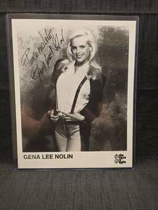 lot 50994 image: Gena Lee Nolin Signed 8x10 Photo - The Price Is Right