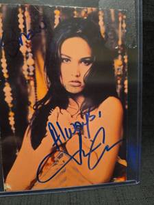 lot 50999 image: Tia Carrere Hand Signed Female Celebrity Photo with Blue Ink Autograph in Protective Case