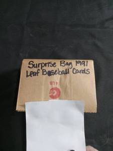 lot 60331 image: Leaf 1991 Surprise Bag Baseball Cards