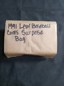 lot 60336 image: 1991 Leaf Baseball Cards Surprise Bag