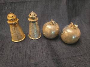 lot 50143 image: Metallic Lighthouse Salt and Pepper Shaker Set