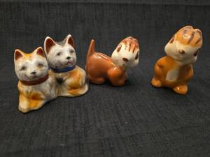 lot 40216 image: Ceramic  Animal salt and pepper shaker Set Collection