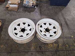 lot 1120 image: Pair of 15 inch White Triangular Slot Steel Trailer Wheels 5x5.5 Bolt Pattern