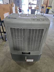 lot 1137 image: Hessaire Cooling Solutions Portable Evaporative Cooler with Pump Fan Swing Controls Works
