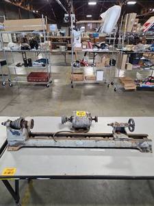 lot 29638 image: Craftsman Power Tools Wood Lathe