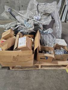 lot 59597 image: Pallet  of new automotive parts. A majority are GPD air conditioning components. A mix of compressors, driers, hoses, lines and other parts. All items are scannable or can be cross referenced on rockauto or other sites.