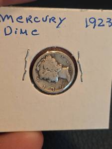 lot 110 image: 1923 Mercury silver dime