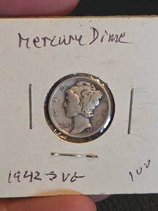lot 127 image: 1942-S Mercury silver dime