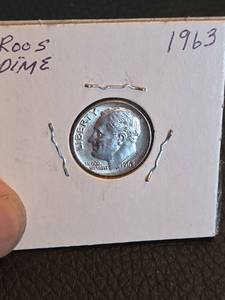 lot 143 image: 1963 Roosevelt silver dime