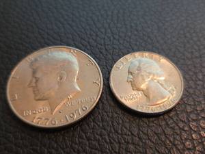 lot 206 image: Bicentennial quarter and half dollar set