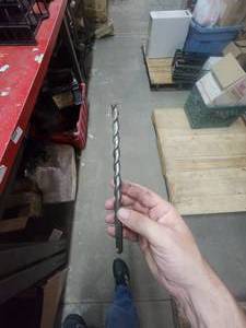 lot 24 image: Masonry Bits 716