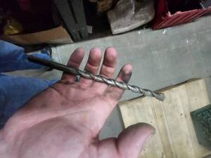 lot 29 image: Masonry Bits 732