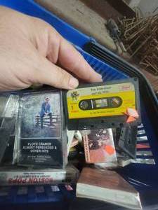 lot 40 image: Cassette tapes
