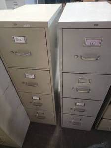 lot 73 image: Filing cabinets