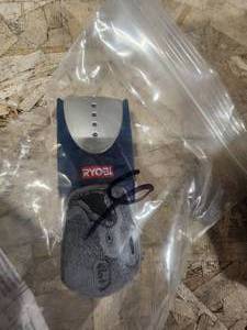 lot 94 image: 3 Ryobi stud finders