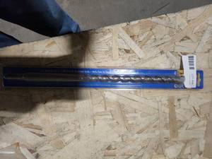 lot 96 image: 1 Masonry bit