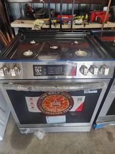 lot 130 image: Range Stove