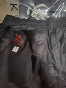lot 104 image: Karate pants