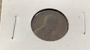 lot 24 image: 1919 Lincoln Cent Penny Coin RC50